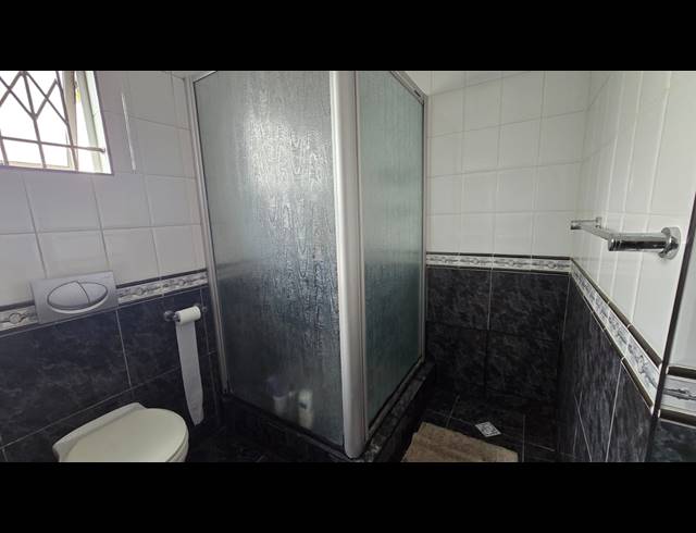 850M² BUILDING FOR SALE IN DAWNSIDE